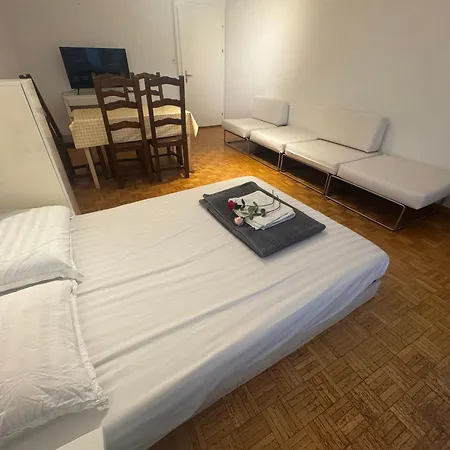 Appartement Side Center In Friendly Area Zürich