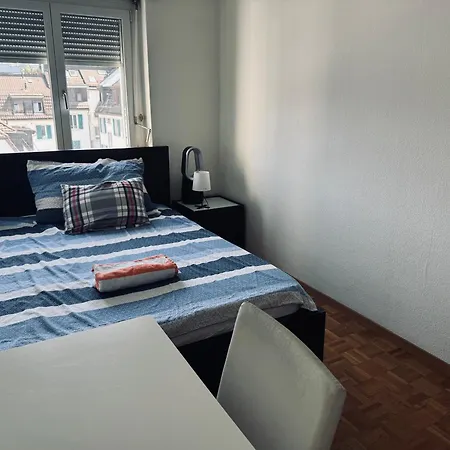 Appartement Side Center In Friendly Area